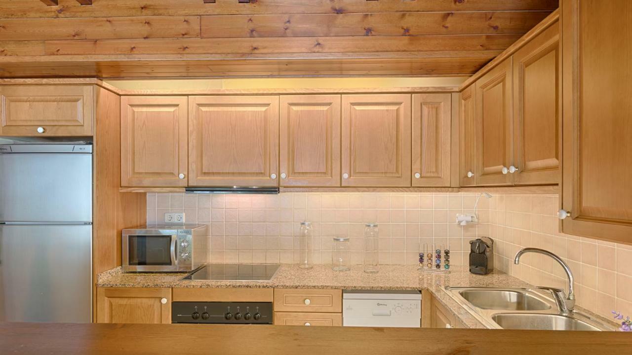 Saplan Real Estate Termas Apartman Les, Catalonia Kültér fotó