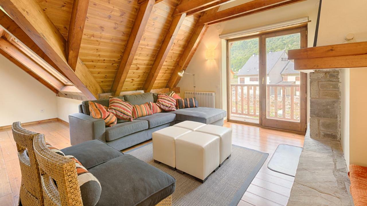 Saplan Real Estate Termas Apartman Les, Catalonia Kültér fotó