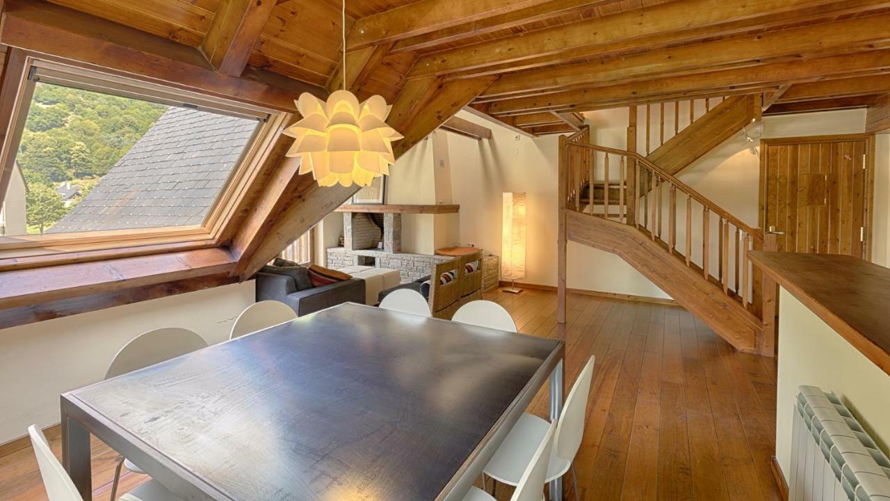 Saplan Real Estate Termas Apartman Les, Catalonia Kültér fotó